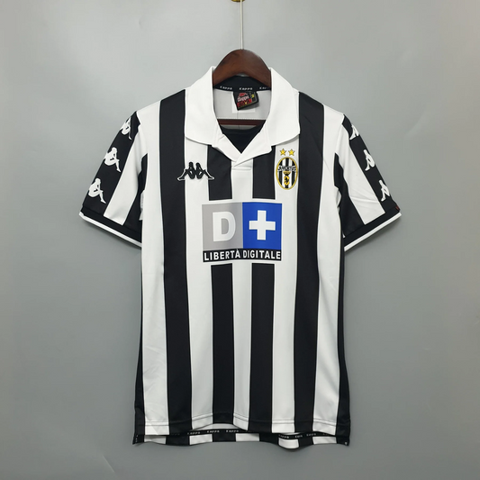 Retro Juventus Home Shirt 1999/00