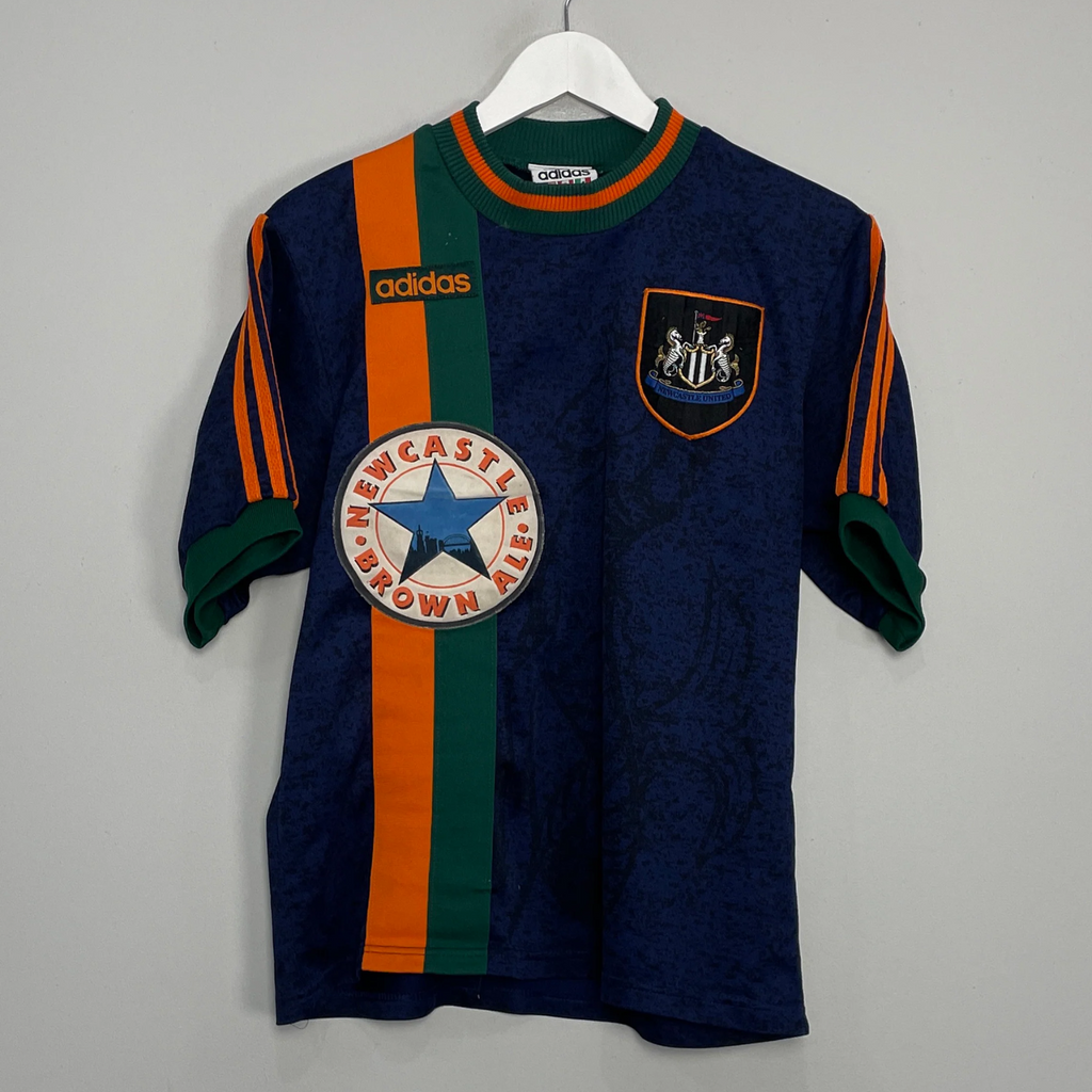 Retro Newcastle United Away Shirt 1997/98