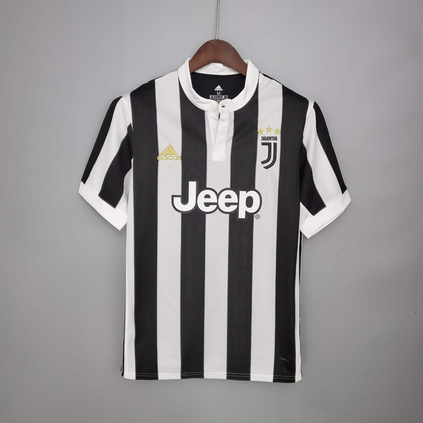 Retro Juventus Home Shirt 2017/18