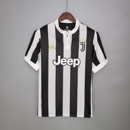 Retro Juventus Home Shirt 2017/18