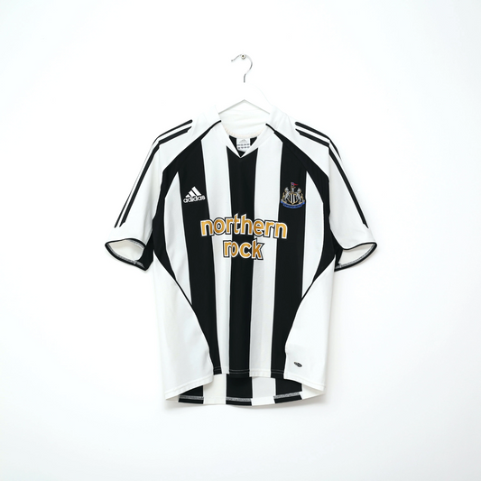 Retro Newcastle United Home Shirt 2005/06