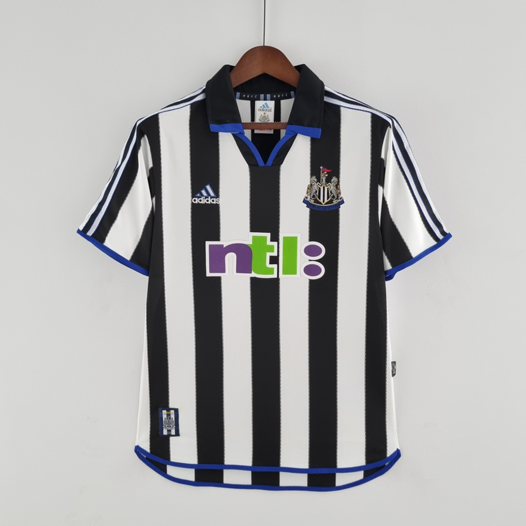 Retro Newcastle United Home Shirt 2000/01