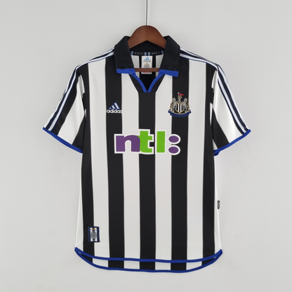 Retro Newcastle United Home Shirt 2000/01