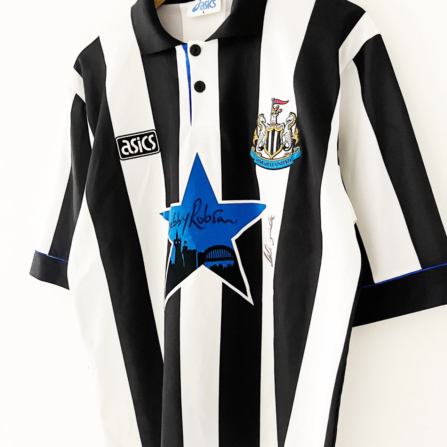 Retro Newcastle United Home Shirt 1993/95