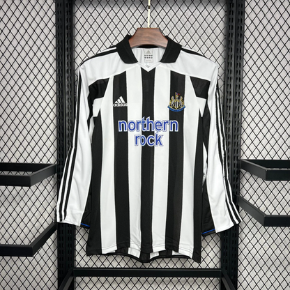 Retro Newcastle United Home Shirt 2003/04
