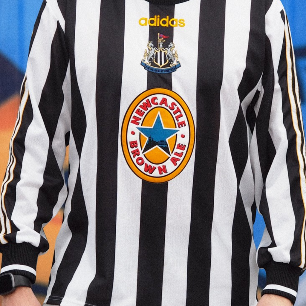 Retro Newcastle United Home Shirt 1997/99