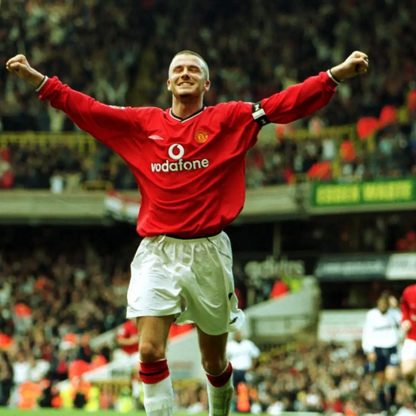 Retro Manchester United Home Shirt 2000/02