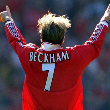 Retro Manchester United Home Shirt 1998/99