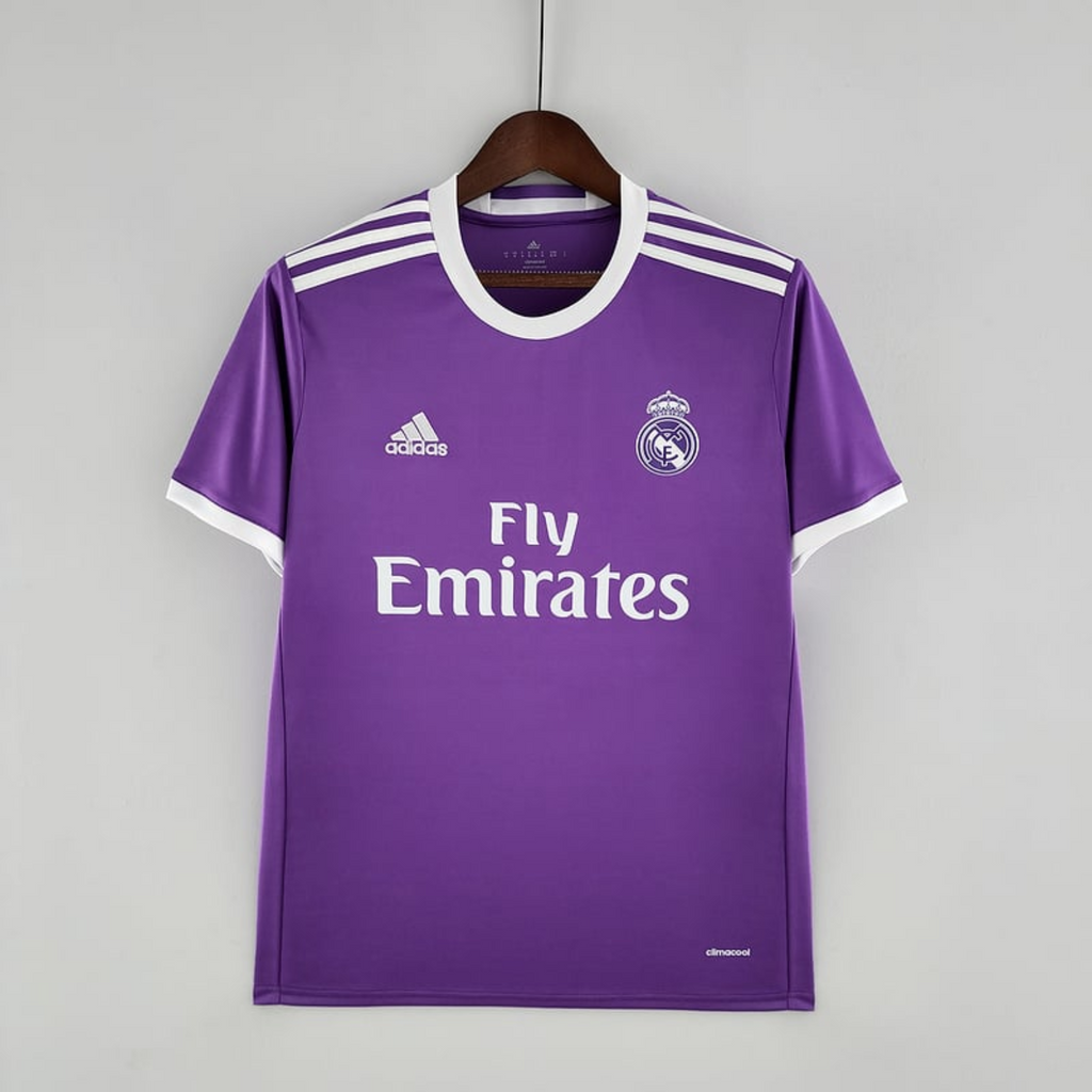 Retro Real Madrid Away Shirt 2016/17