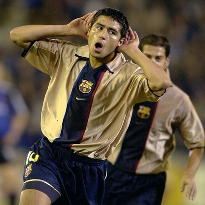 Retro Barcelona Away Shirt 2002/03