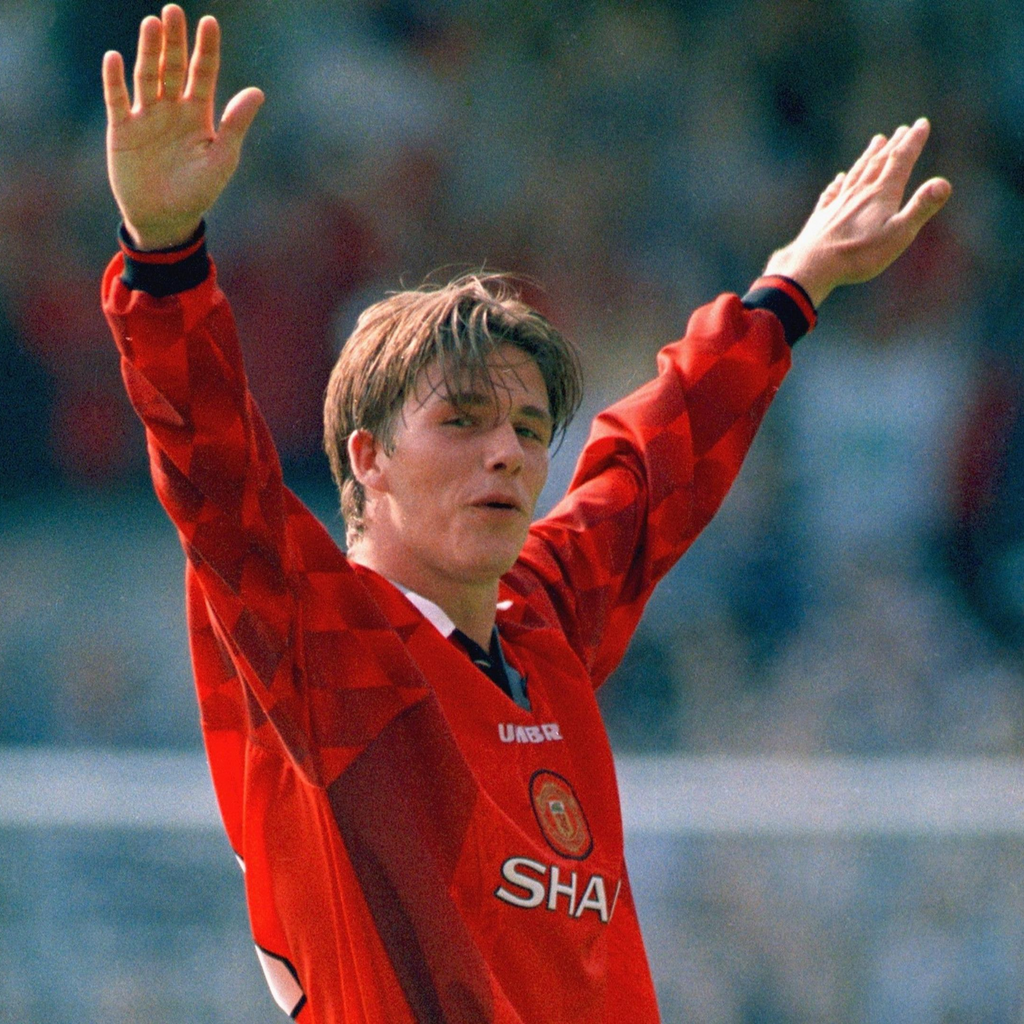 Retro Manchester United Home Shirt 1996/97