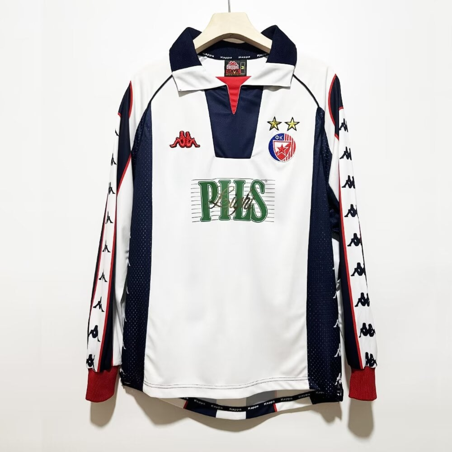 Retro Red Star Belgrade Away Shirt 1999/01