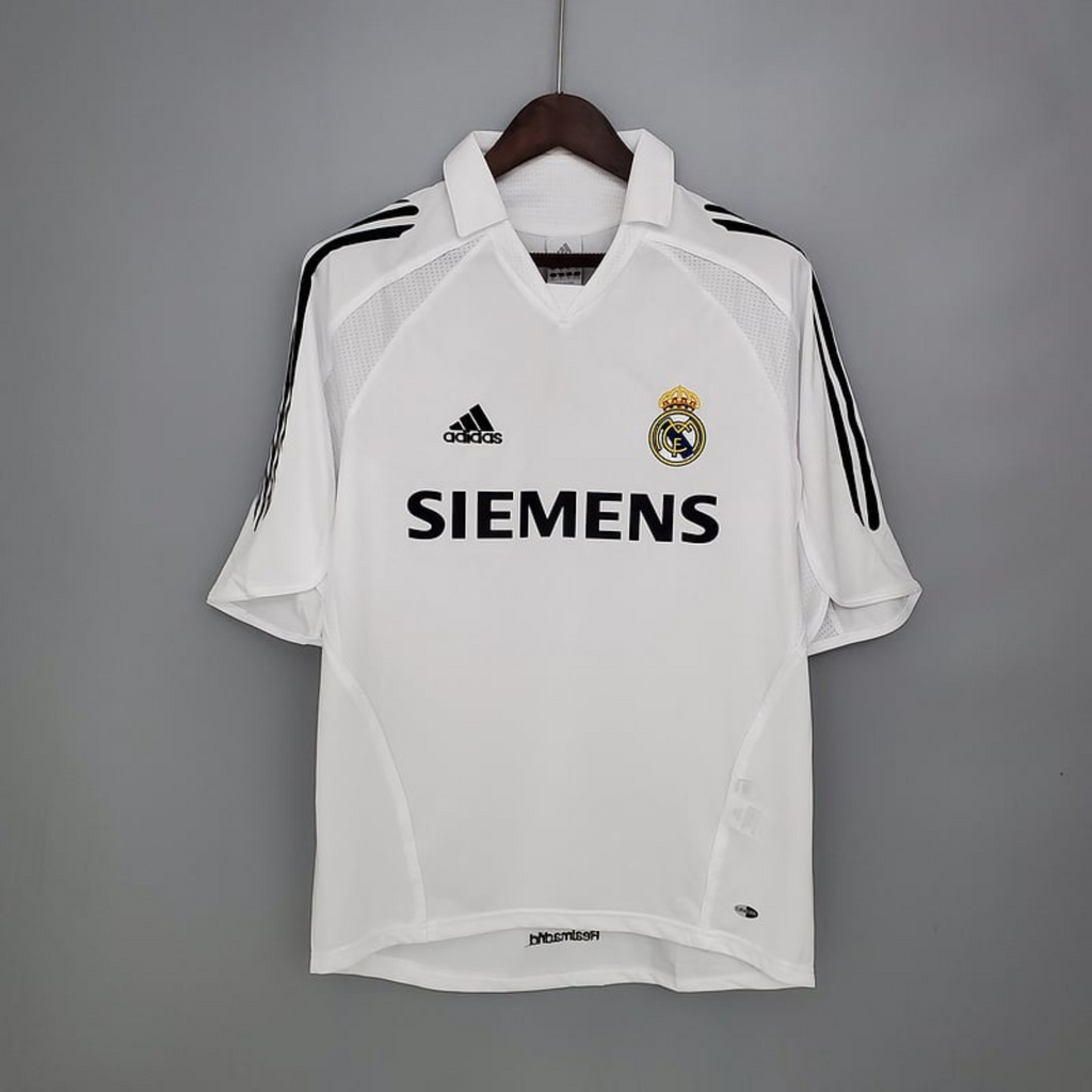 Retro Real Madrid Home Shirt 2005/06