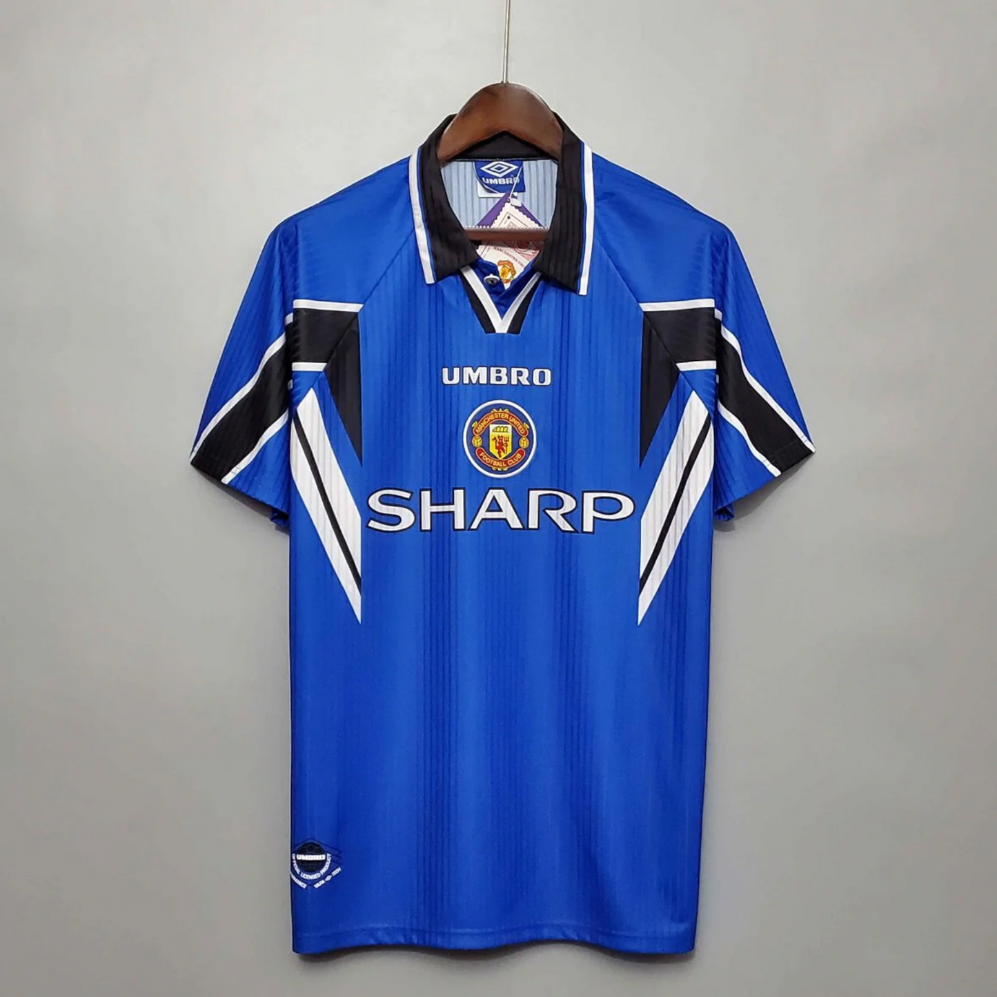 Retro Manchester United Away Shirt 1996/98