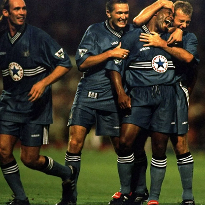 Retro Newcastle United Away Shirt 1996/97