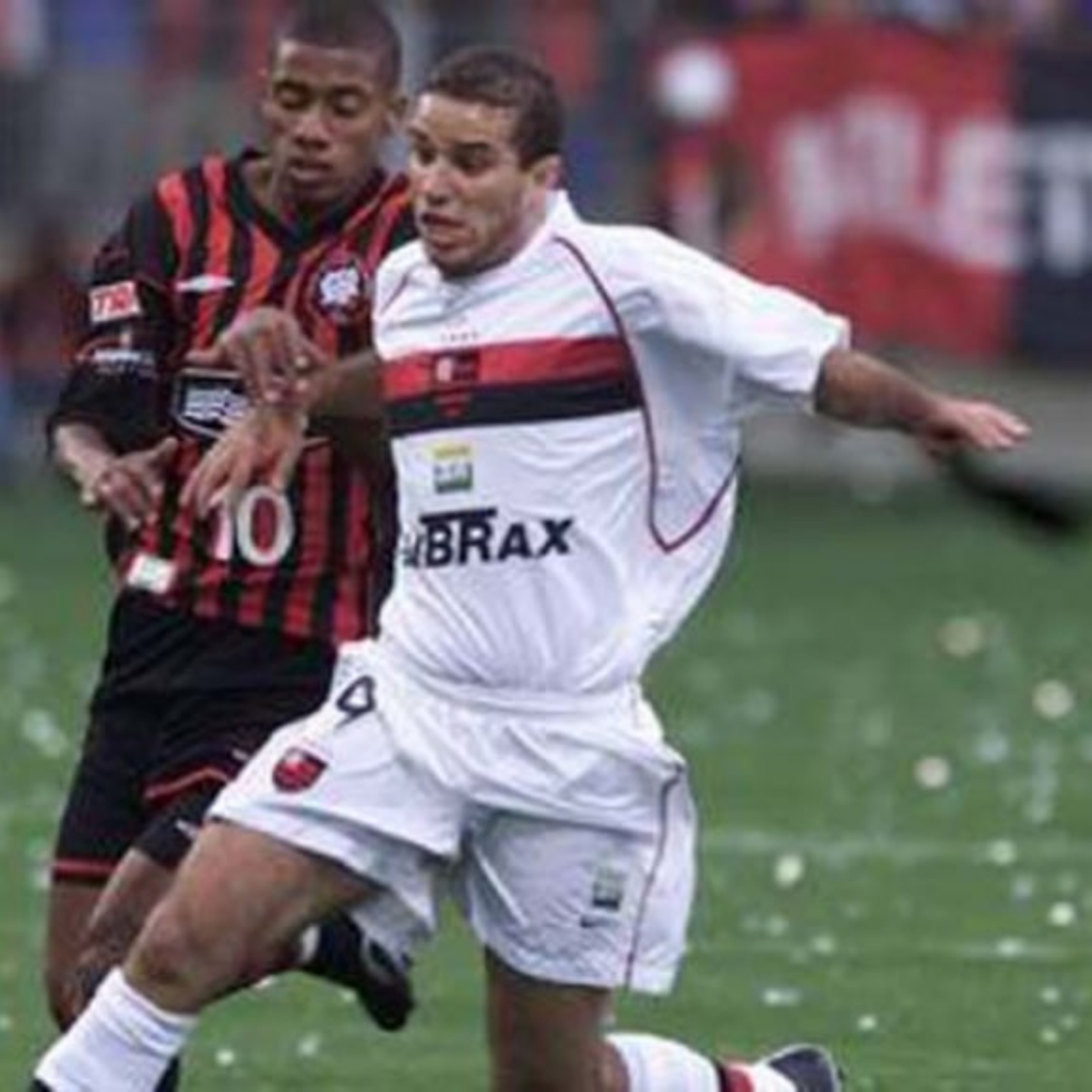 Retro Flamengo Away Shirt 2001/02