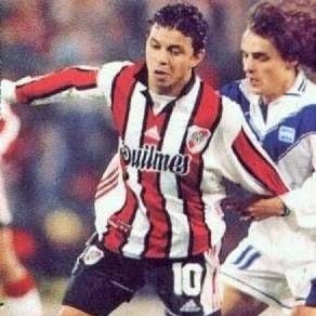 Retro River Plate Home Shirt 1999/00