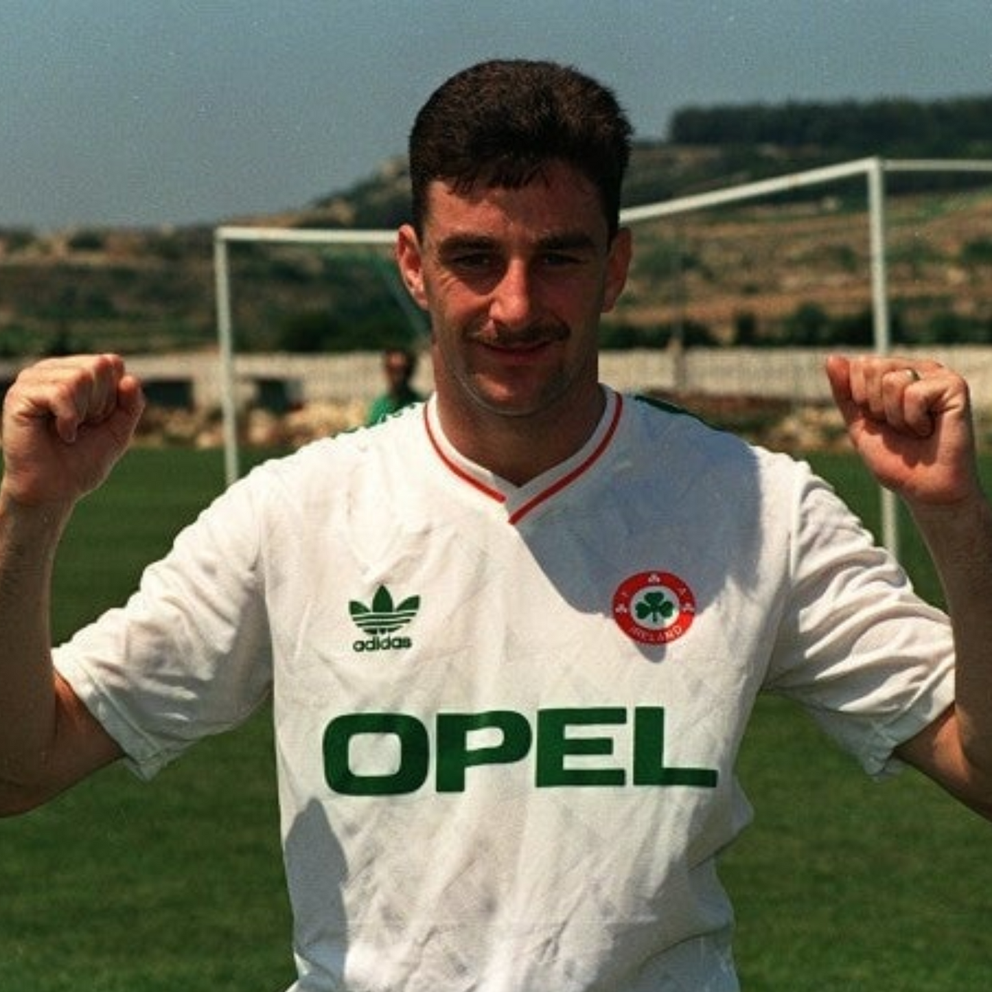 Retro Ireland Away Shirt 1990/92