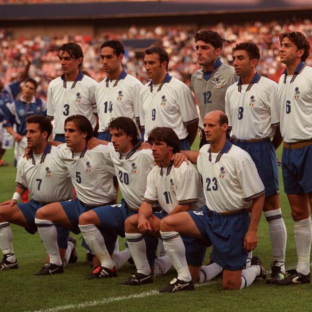 Retro Italy Away Shirt 1996